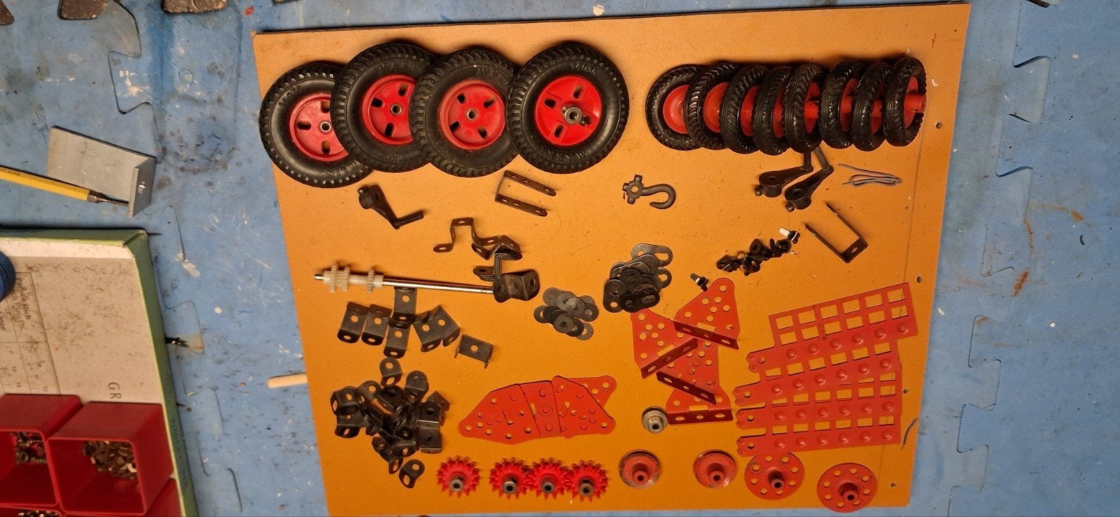Grote partij Märklin Metall bouwdozen met handleidingen, Ophalen of Verzenden