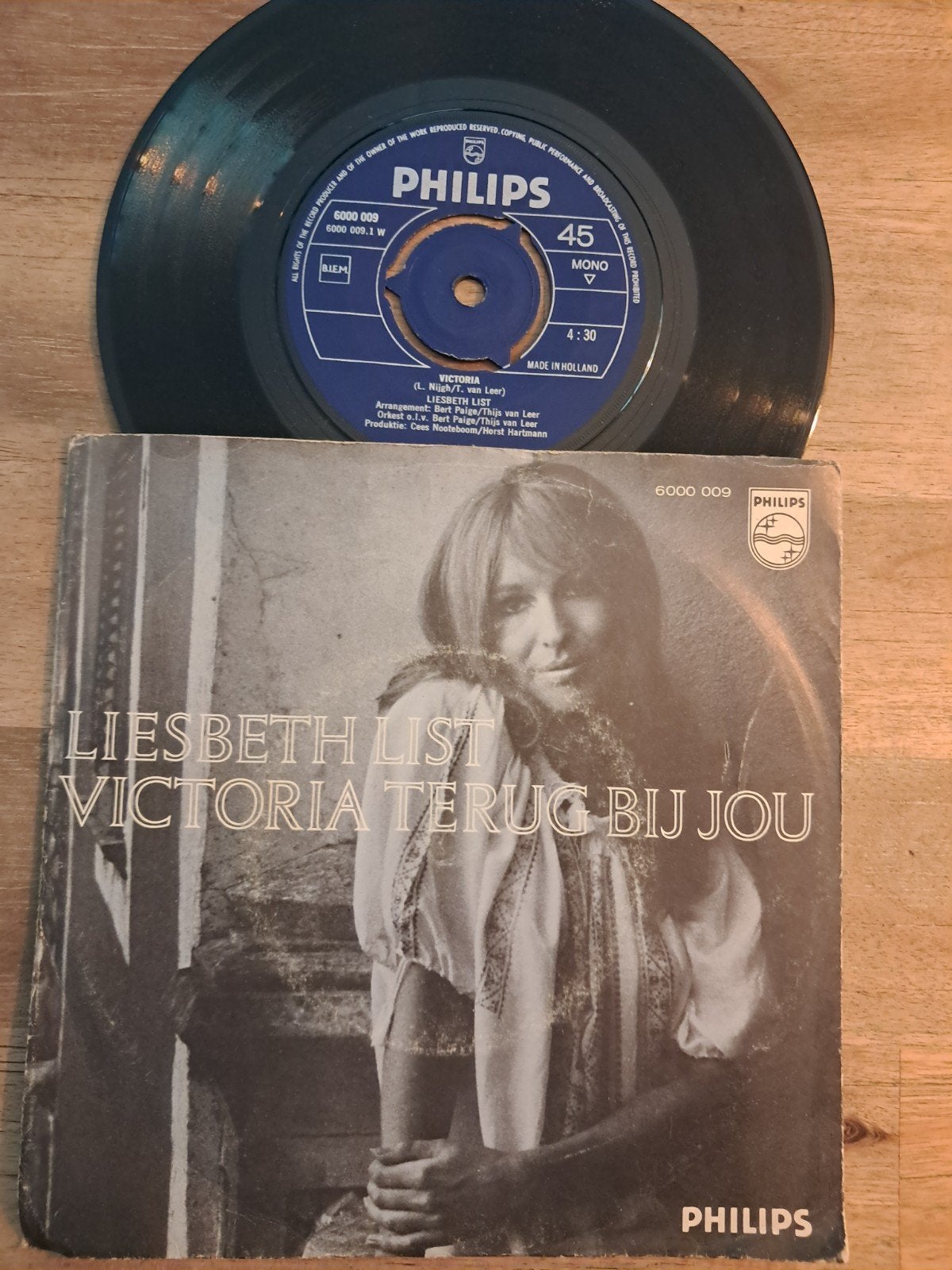 Liesbeth List - Victoria Terug Bij Jou (Vinyl Single), Cd's en Dvd's, Vinyl Singles, Gebruikt, 7 inch, Ophalen of Verzenden, EP