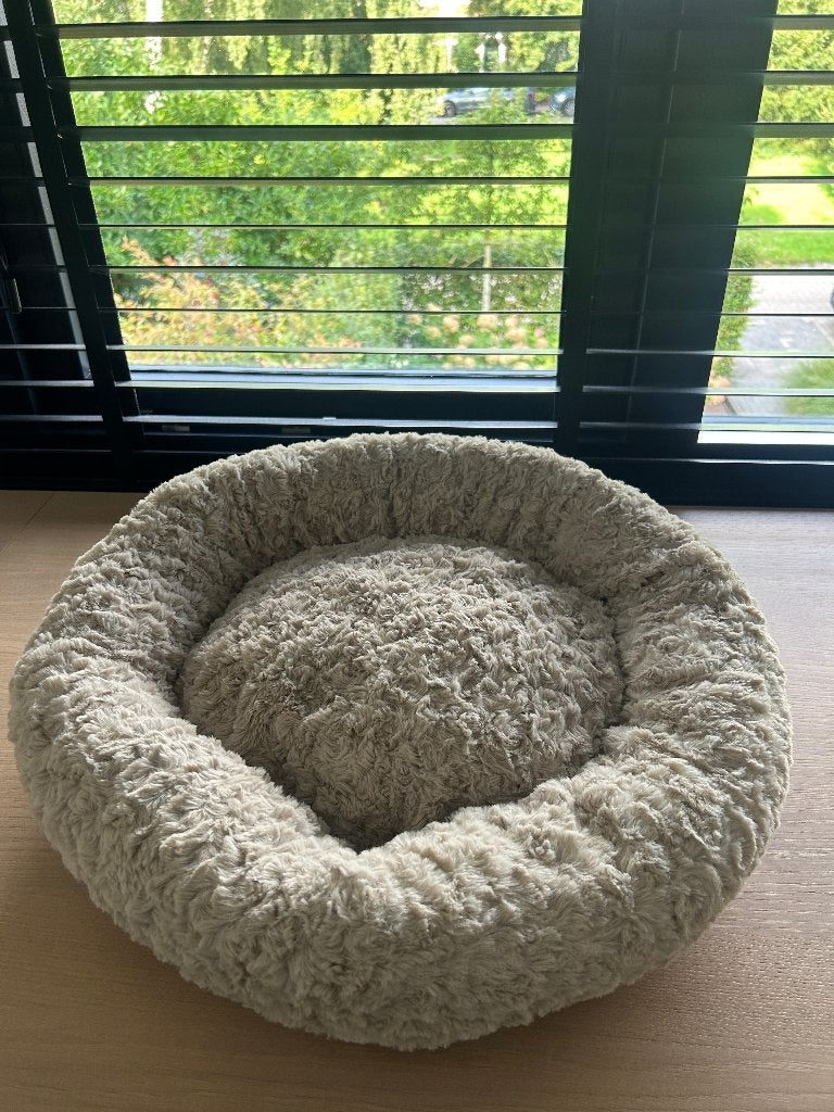 honden/kattenmand nieuw, beige, lekker fluffy NIEUW, Ophalen of Verzenden, Nieuw, Pluche