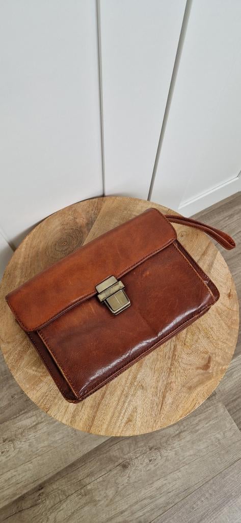 Leonard Heyden leren clutch - cognac, Sieraden, Tassen en Uiterlijk, Tassen | Damestassen, Ophalen of Verzenden, Bruin, Handtas