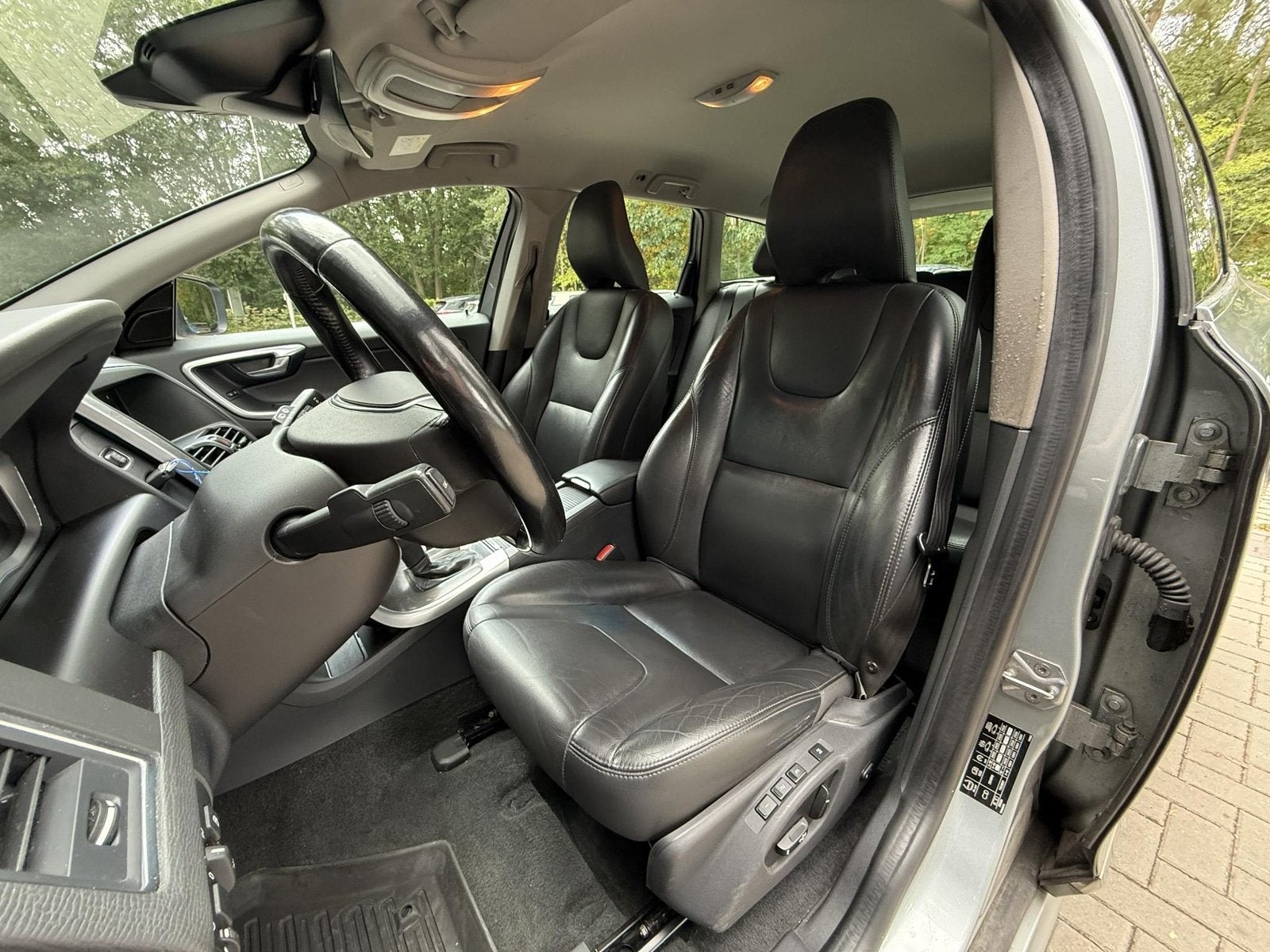 Volvo XC60 2.0 T5 FWD Summum (bj 2014, automaat), Auto's, 15 km/l, Gebruikt, Euro 6, 4 cilinders