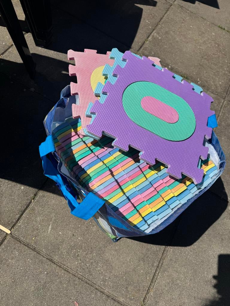 Zachte puzzelmat alfabet en cijfers, Ophalen of Verzenden, Gebruikt, Overige merken