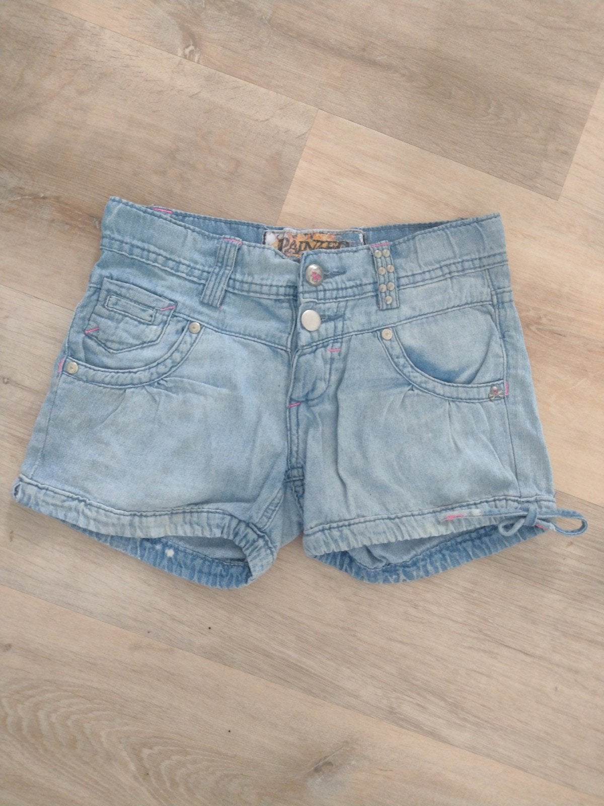 Korte broek van spijkerstof maat 134-140, Ophalen of Verzenden, Jongen, Broek