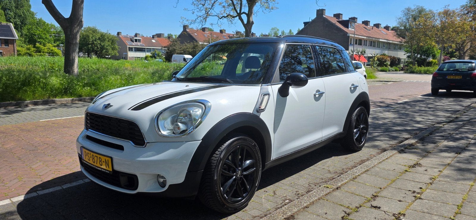 Mini Countryman 1.6 Cooper S 2011 Opendak, Voorwielaandrijving, 750 kg, Wit, Particulier
