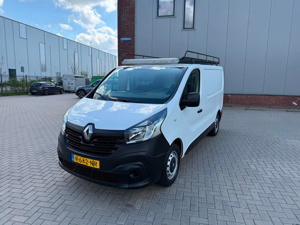 Renault Trafic 1.6 dCi T27 L1H1 Générique 180.000 Nap Airc, Auto's, Bestelauto's, Bedrijf, Te koop, ABS, Boordcomputer, Centrale vergrendeling