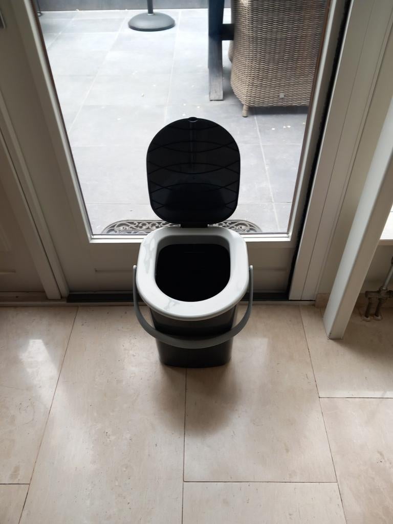 Toilet emmer tijdens verbouwing voor camping of onderweg., Caravans en Kamperen, Ophalen
