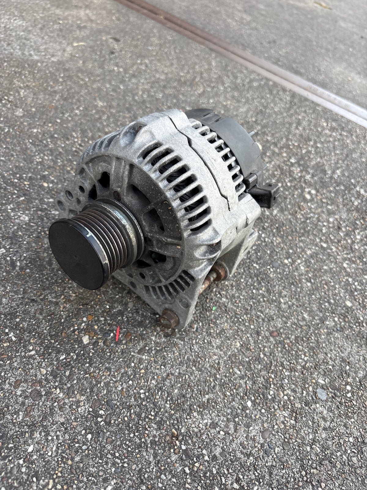 Bosch Dynamo VW Caddy / Seat Inca 9K - Gereviseerd 2019, Auto-onderdelen, Ophalen, Gereviseerd, Volkswagen