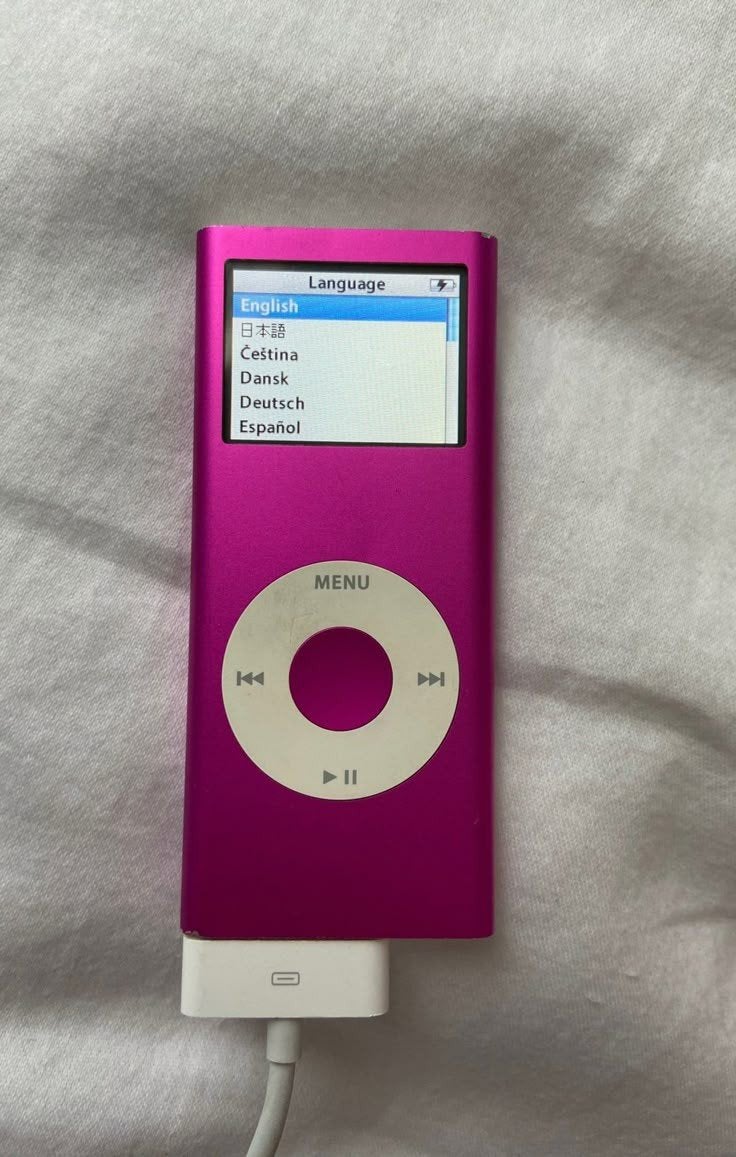 GEZOCHT!! Roze Apple iPod Nano GEZOCHT!!, Ophalen, Zo goed als nieuw, Roze, Nano