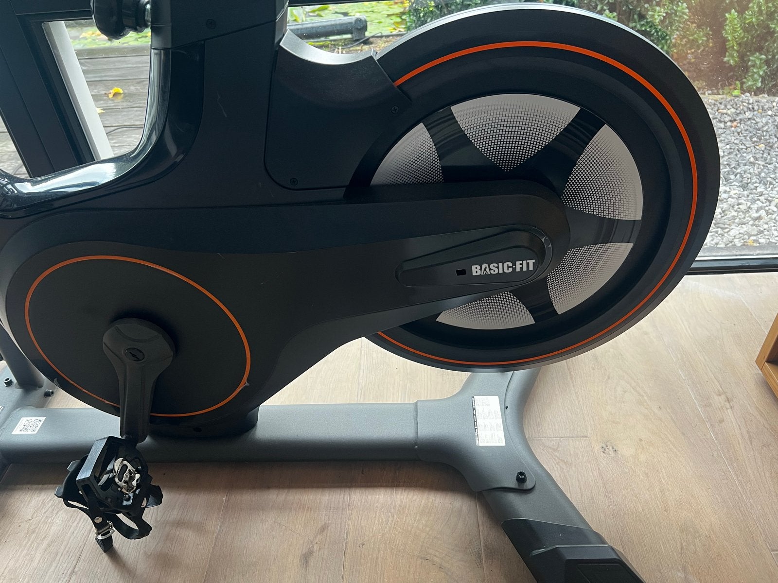 Basic-Fit Spinningfiets - Zo goed als nieuw, Sport en Fitness, Ophalen, Spinningfiets, Zo goed als nieuw, Metaal