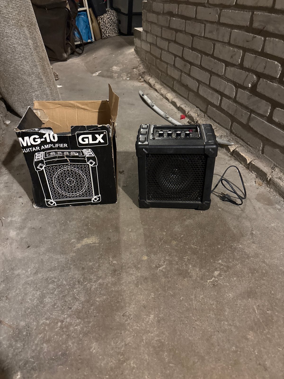 GLX MG-10 Gitaarversterker - Compact en Draagbaar, Ophalen of Verzenden, Gebruikt, Gitaar, Minder dan 50 watt