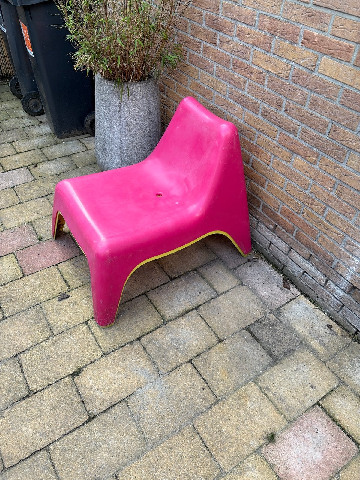 Vintage kunststof kinderstoel roze/geel ikea, Ophalen of Verzenden, Gebruikt, Kunststof
