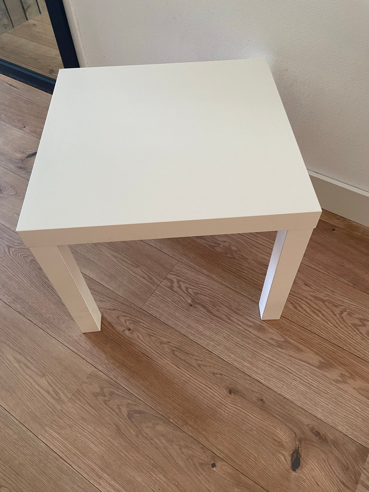 Partij 34 IKEA Lack bijzettafeltjes - Wit, Huis en Inrichting, Tafels | Bijzettafels, Ophalen, Minder dan 55 cm, Gebruikt, Vierkant