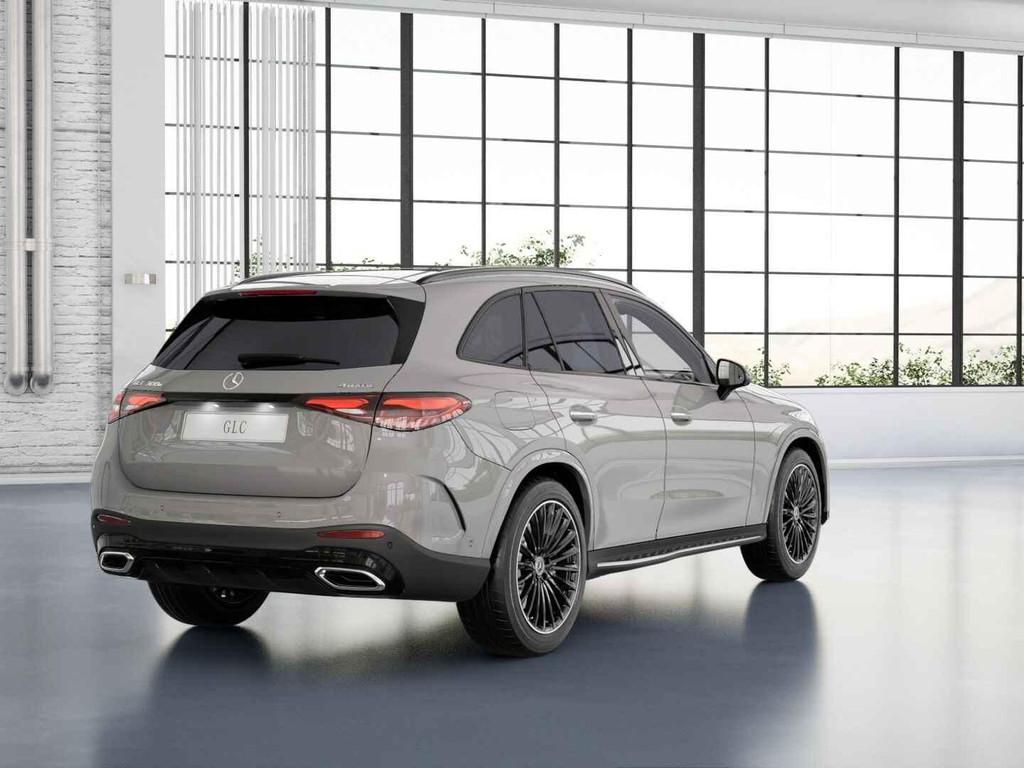 Mercedes-Benz GLC 300e 4MATIC Business Solution AMG, Auto's, Mercedes-Benz, Automaat, 4 cilinders, Plug-in hybride, SUV of Terreinwagen