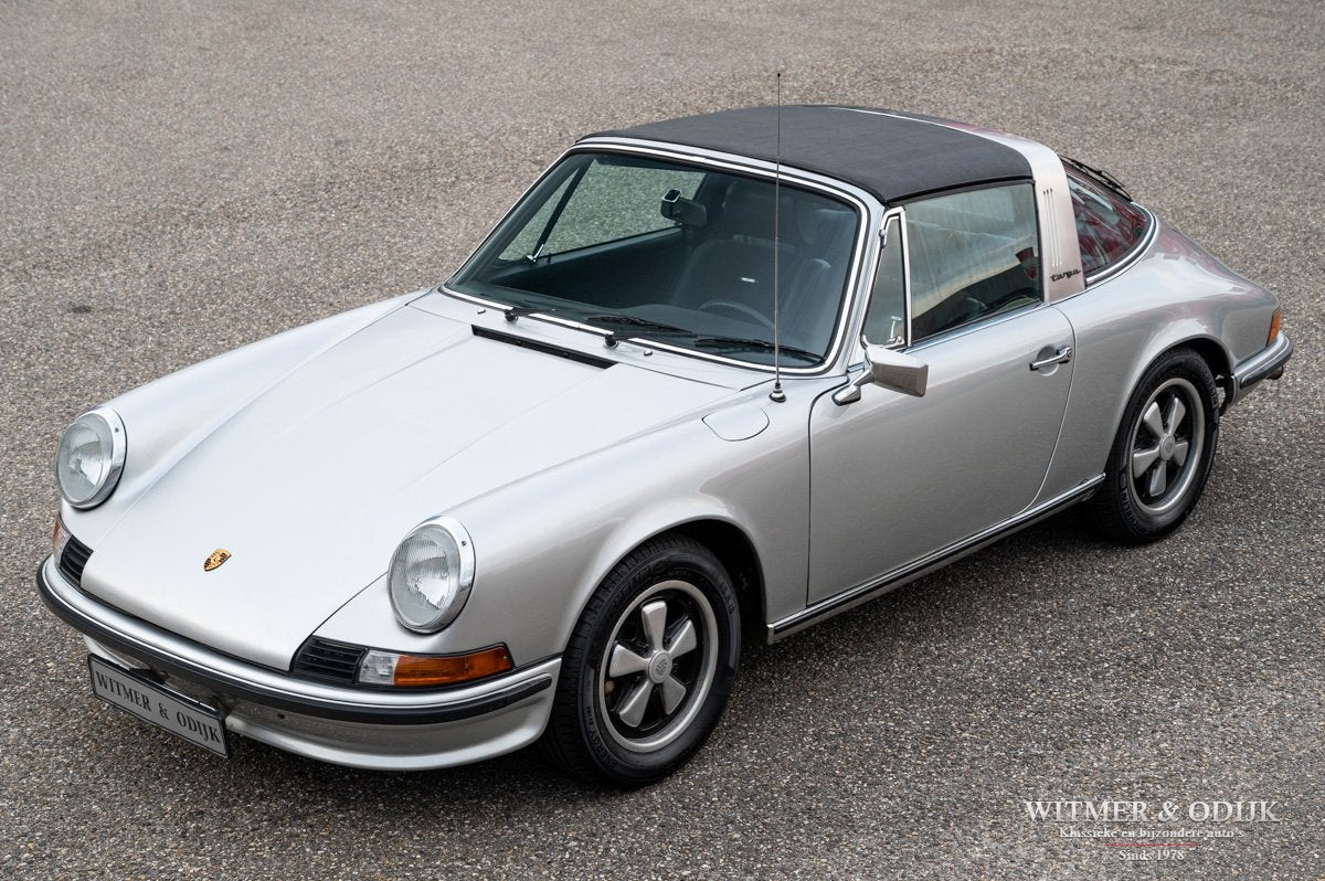 Porsche 911 2.4S Targa Recaro seats (bj 1973), Auto's, Dealer onderhouden, Metallic lak, Gebruikt, Zwart