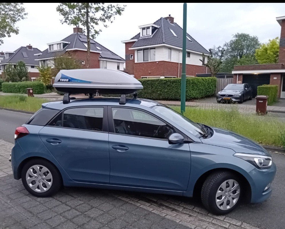 te huur huren thule dakkoffer, Ophalen, Zo goed als nieuw
