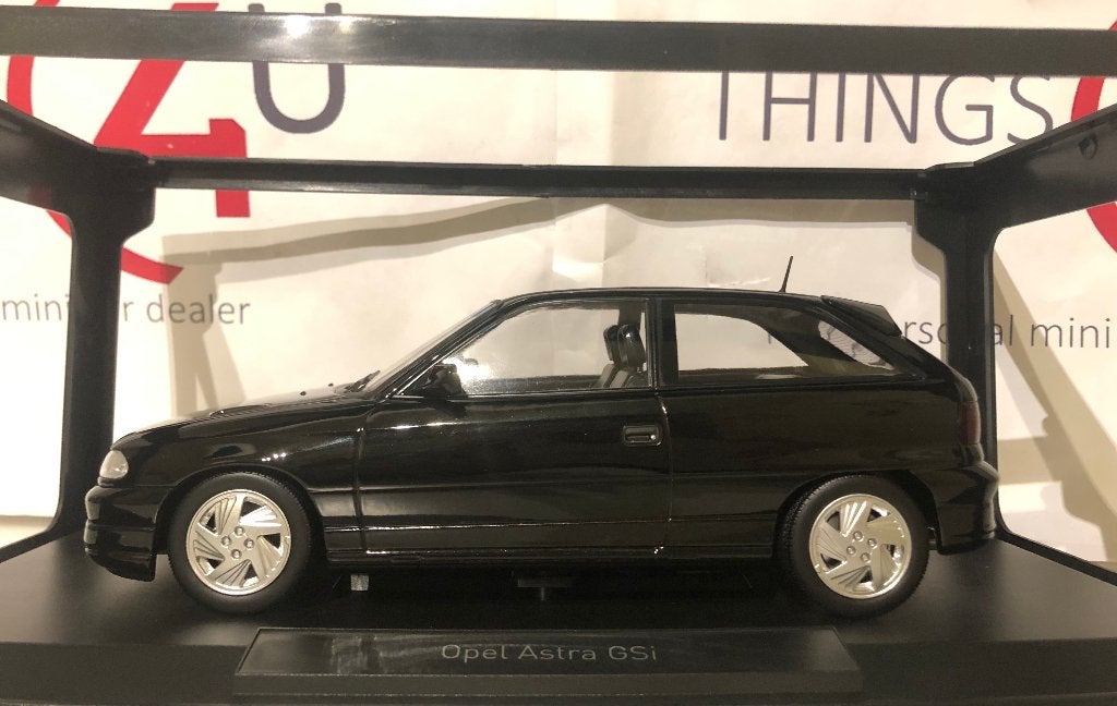 Norev 1:18 Opel Astra F GSi 1992 zwart metallic nieuw, Ophalen of Verzenden, Nieuw, Auto, Norev