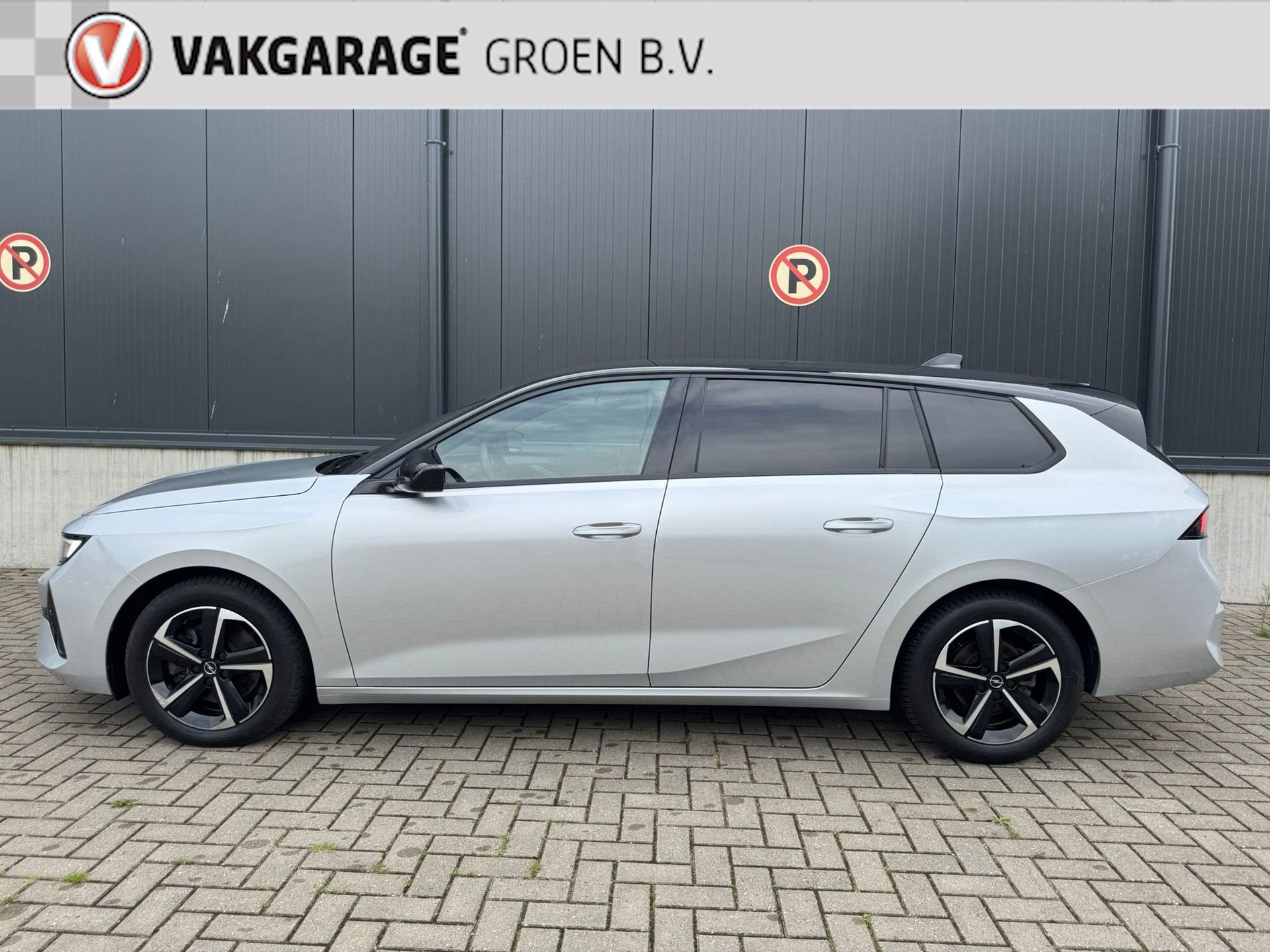 Opel ASTRA SPORTS TOURER 1.2 Turbo Hybrid GS / camera / ad., 136 pk, 1199 cc, Leder en Stof, Hybride Elektrisch/Benzine