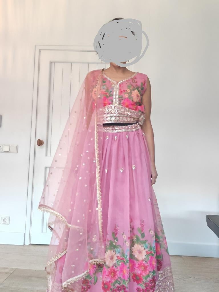 Lehenga choli, ghagra choli bollywood set (mt 40-42), Overige typen, Maat 42/44 (L), Ophalen of Verzenden, Roze