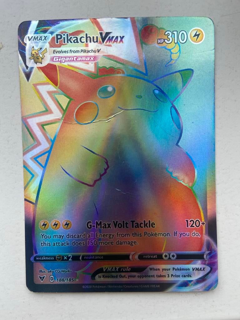 Pikachu VMAX 188 Rainbow Rare Pokémon Kaart, Hobby en Vrije tijd, Verzamelkaartspellen | Pokémon, Ophalen of Verzenden, Gebruikt
