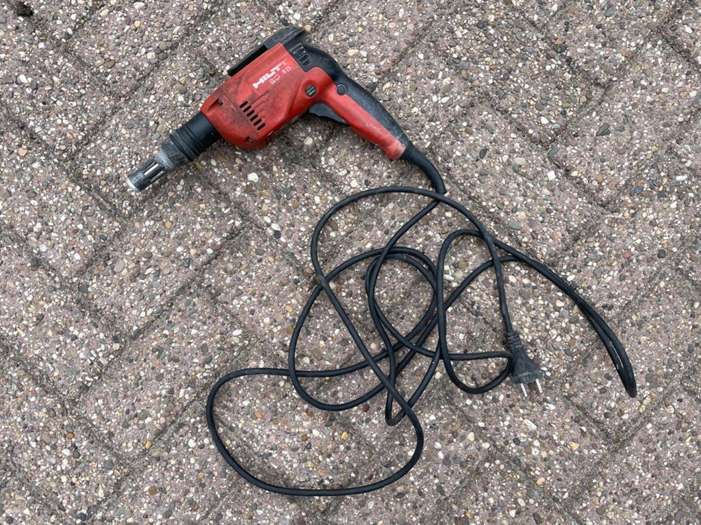 TE KOOP gipsplaten schroefmachine Hilti, Doe-het-zelf en Verbouw, Gereedschap | Handgereedschap, Ophalen, Gebruikt