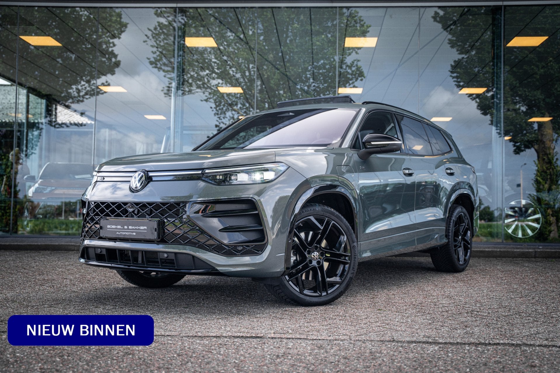 Volkswagen Tayron eHybrid R-Line Edition * Leder * Panodak *, 4 cilinders, 1848 kg, Bedrijf, Hybride Elektrisch/Benzine
