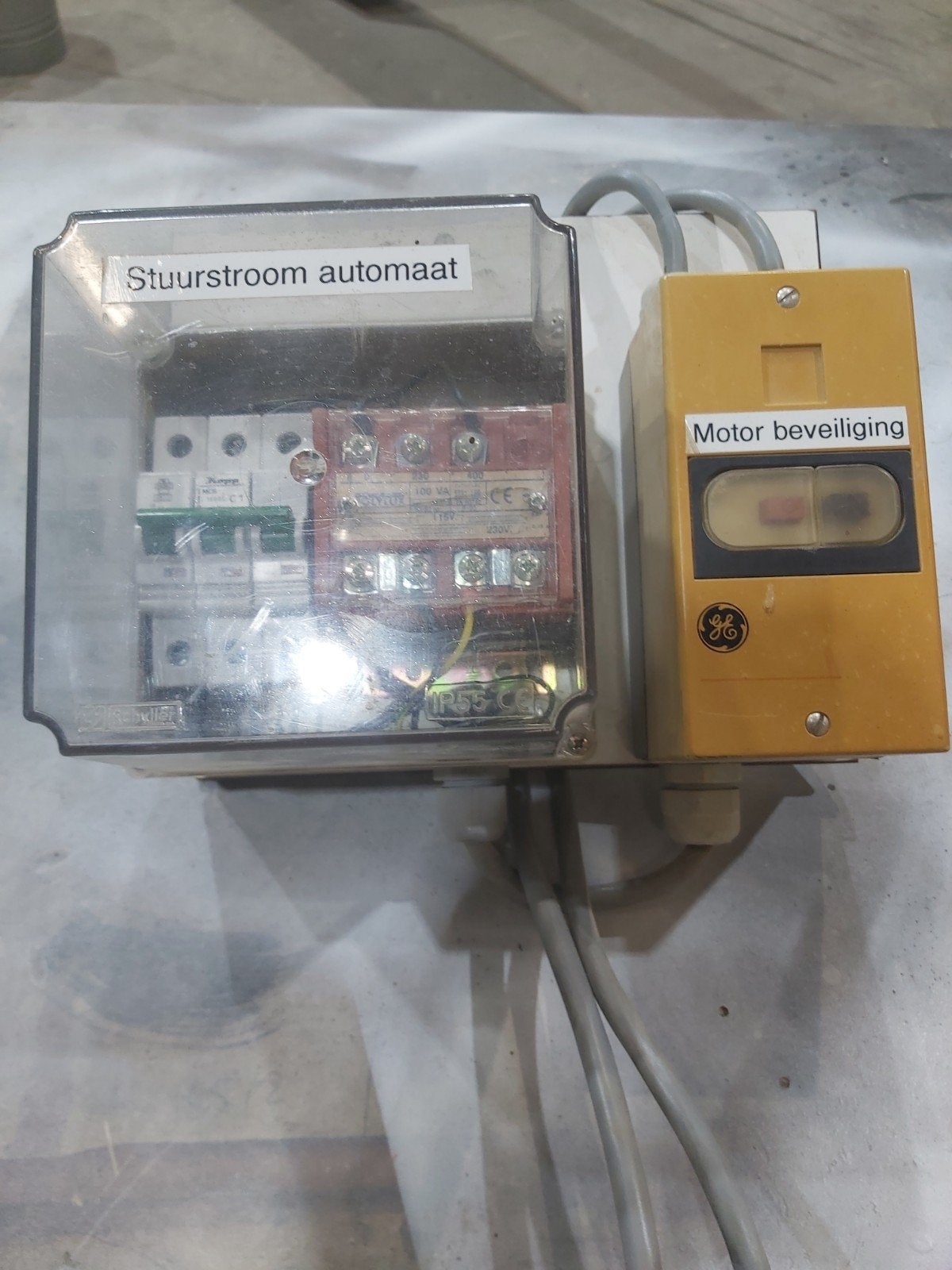 Schakelaar., Doe-het-zelf en Verbouw, Elektra en Kabels, Ophalen, Schakelaar