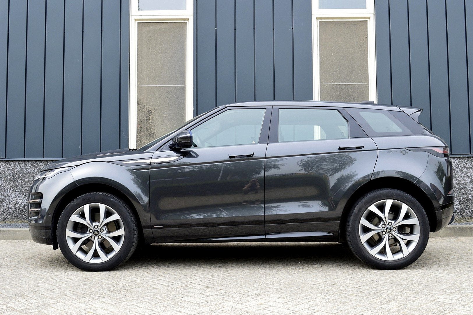 Land Rover Range Rover Evoque 2.0 P200 AWD R-Dynamic HSE Rij, 12 maanden, 4 cilinders, Bedrijf, Vierwielaandrijving