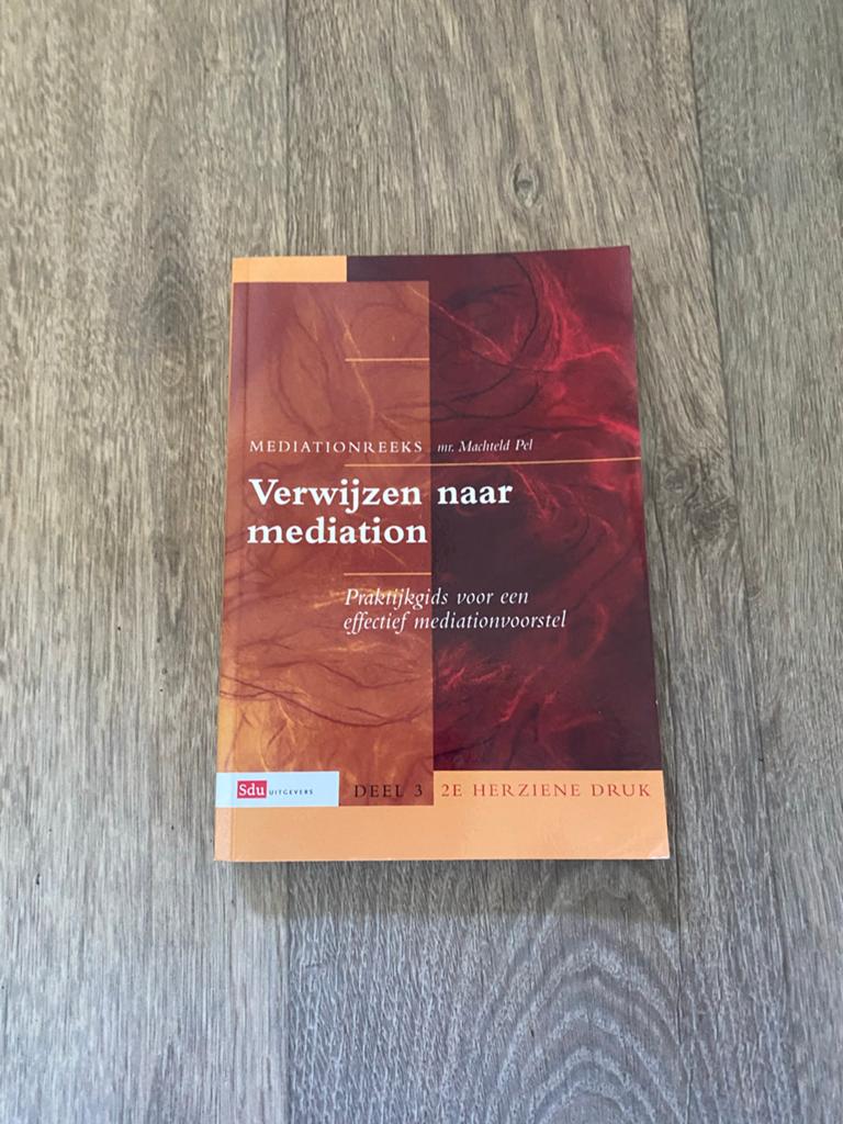 Verwijzen naar mediation - Praktijkgids, Ophalen of Verzenden, Zo goed als nieuw