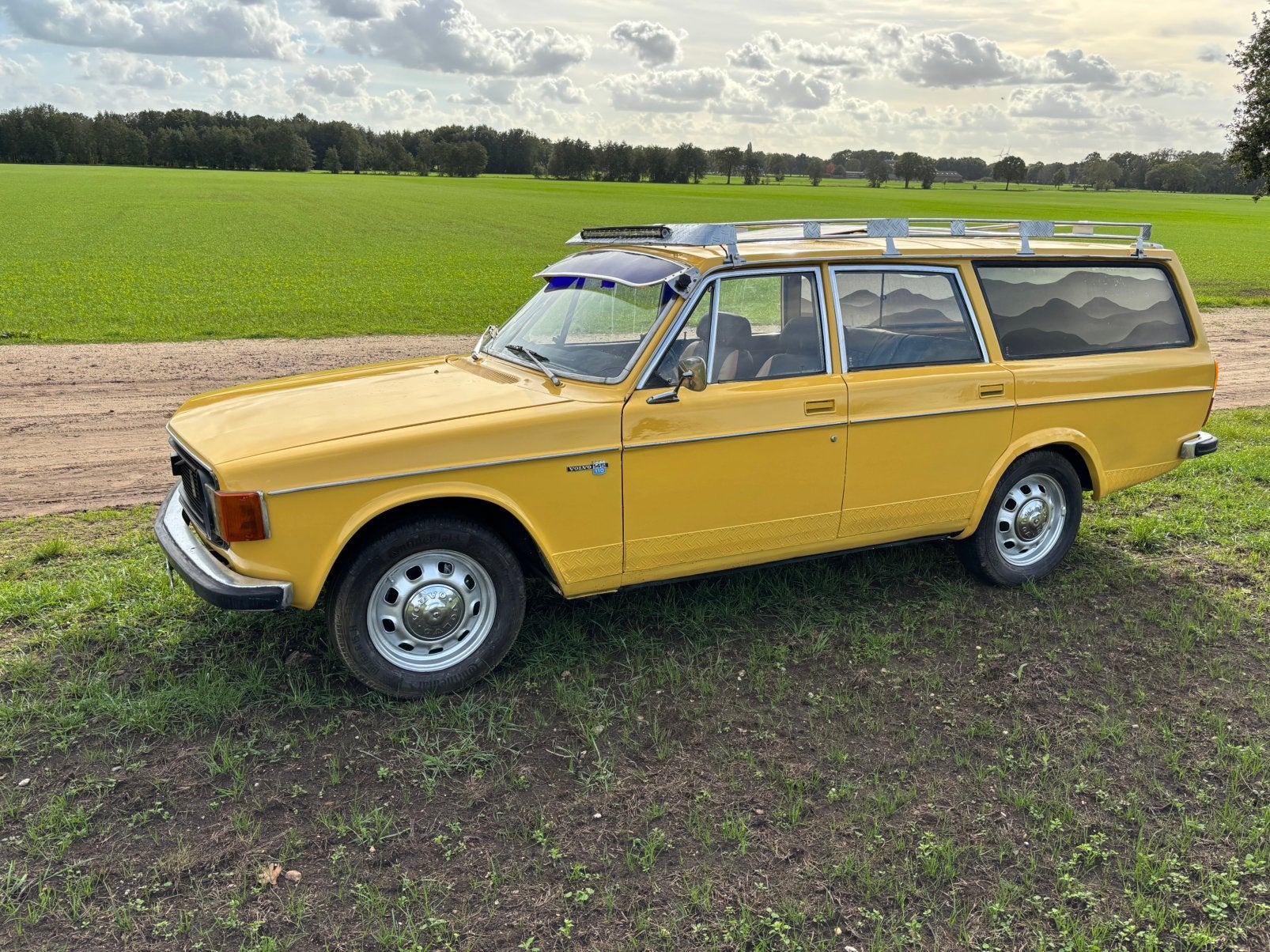 Volvo 145 2.0 DL 1973 Geel prijs 3250,00, Auto's, Achterwielaandrijving, 1282 kg, Overige modellen, 4 cilinders