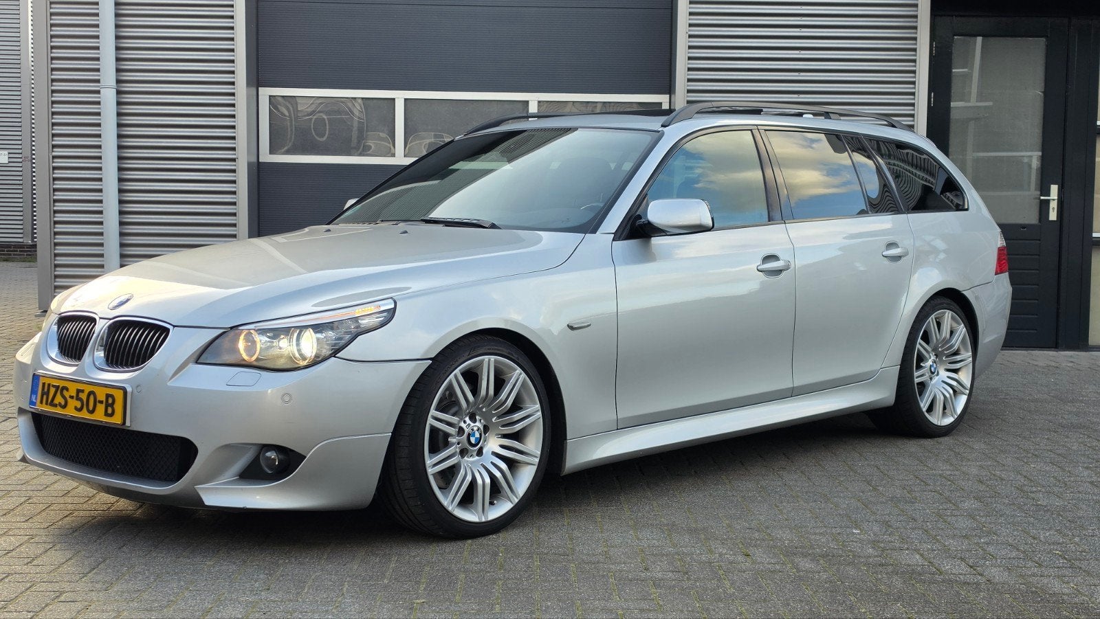 BMW 5-Serie 530I Touring | HUD | Stoelkoeling |Panorama, Auto's, Achterwielaandrijving, Zwart, 2000 kg, 2996 cc