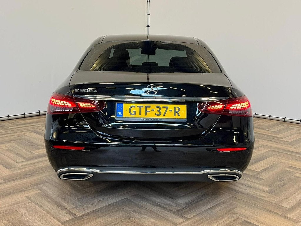 Mercedes-Benz E-klasse 300 e Business Solution Luxury|360 CA, Auto's, Mercedes-Benz, Achterwielaandrijving, Gebruikt, Euro 6, 4 cilinders