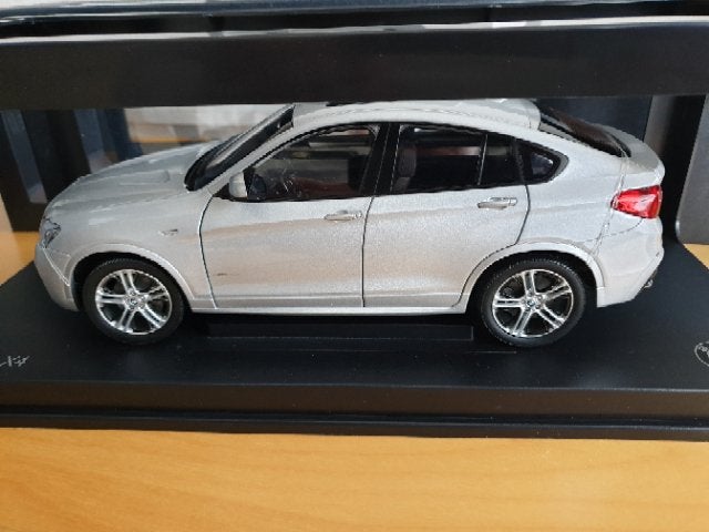 BMW X4 1/18, Ophalen of Verzenden, Nieuw, Auto, Overige merken