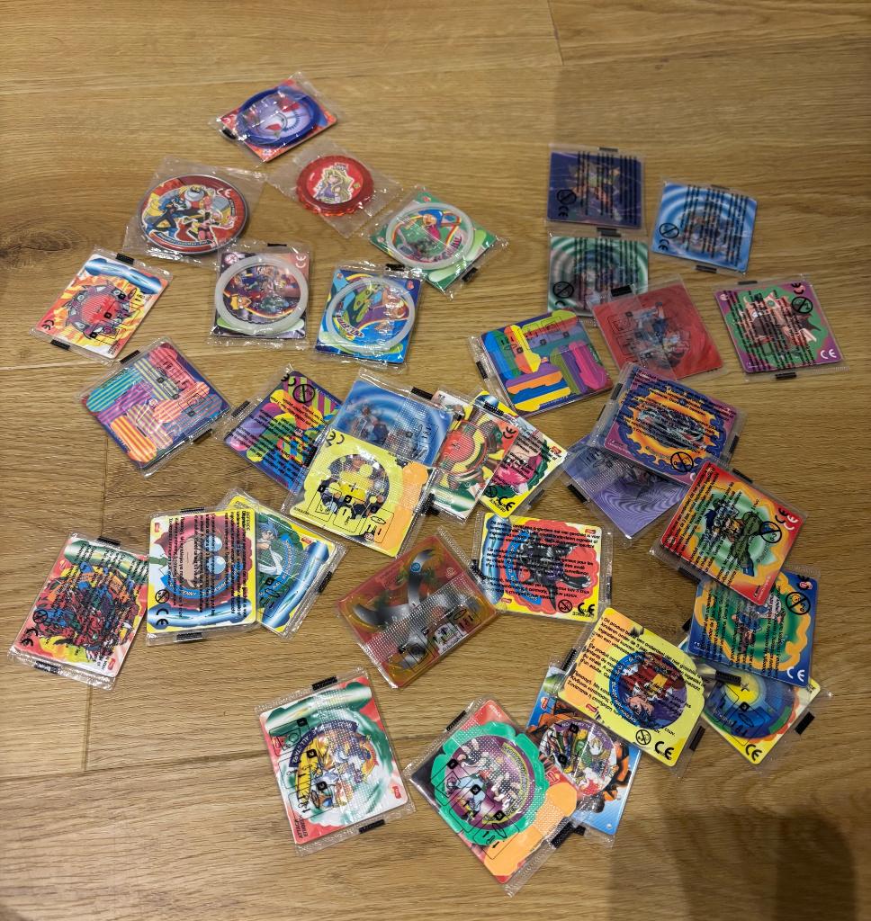 Spinners / Beyblade Smiths/Lays, Verzamelen, Speelgoed, Ophalen of Verzenden, Nieuw