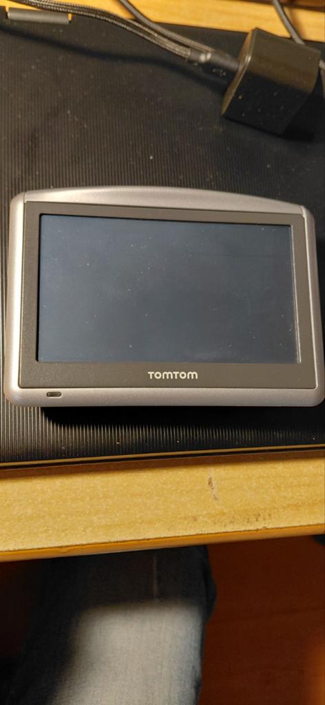 TomTom ONE XL Navigatiesysteem met complete set, Auto diversen, Ophalen of Verzenden, Gebruikt