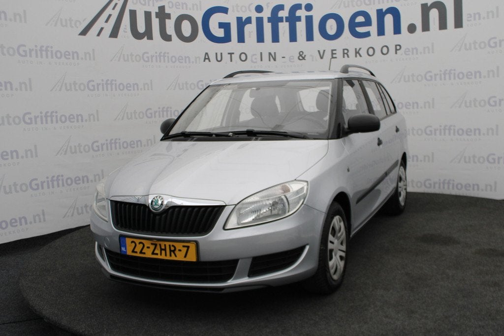 Skoda Fabia Combi 1.2 TSI Arctic nette stationcar met trekha