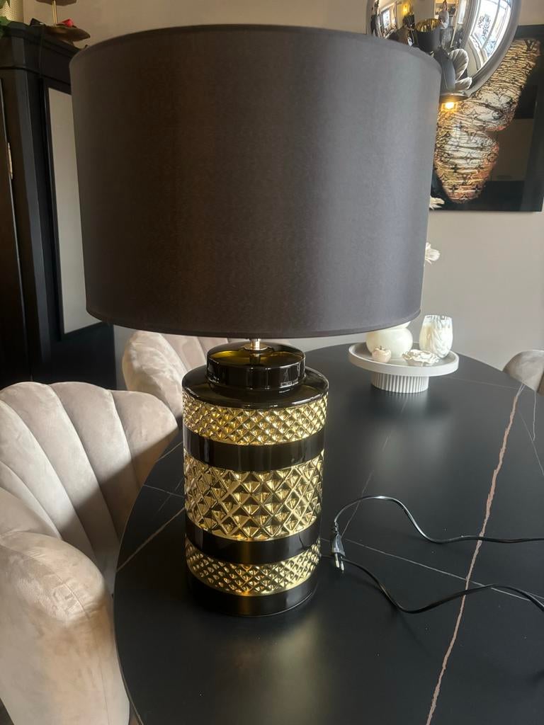 Originele Richmond tafellamp met zwarte kap, Huis en Inrichting, Lampen | Tafellampen, Zo goed als nieuw, 50 tot 75 cm, Metaal