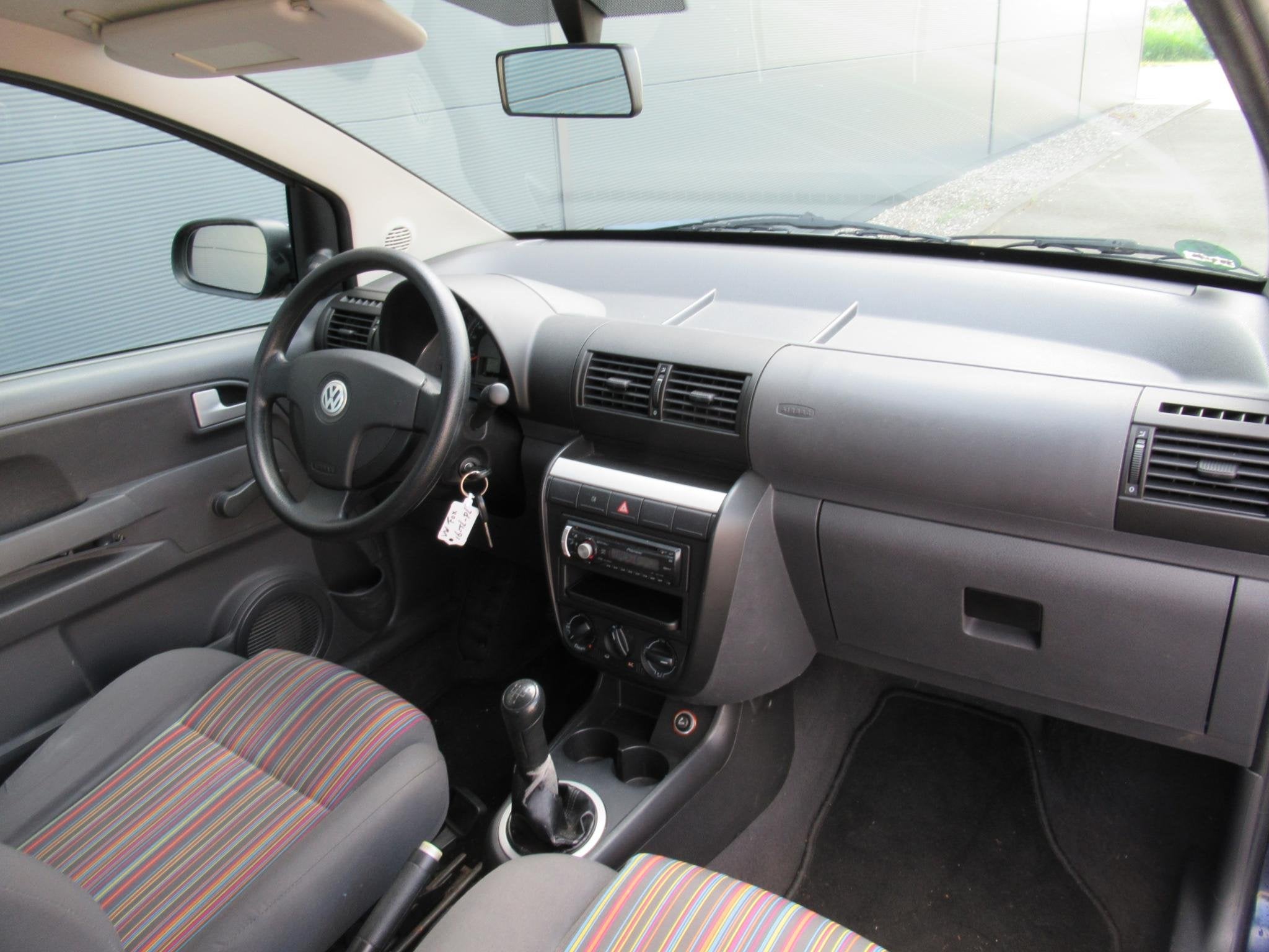 Volkswagen Fox 1.4 Trendline | Nieuwe APK | Nette auto, Auto's, Voorwielaandrijving, Origineel Nederlands, Handgeschakeld, 75 pk