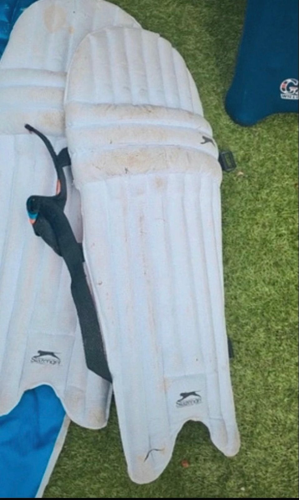 Cricket beenbeschermers (pads) - Slazenger en Kookaburra, Ophalen of Verzenden, Gebruikt