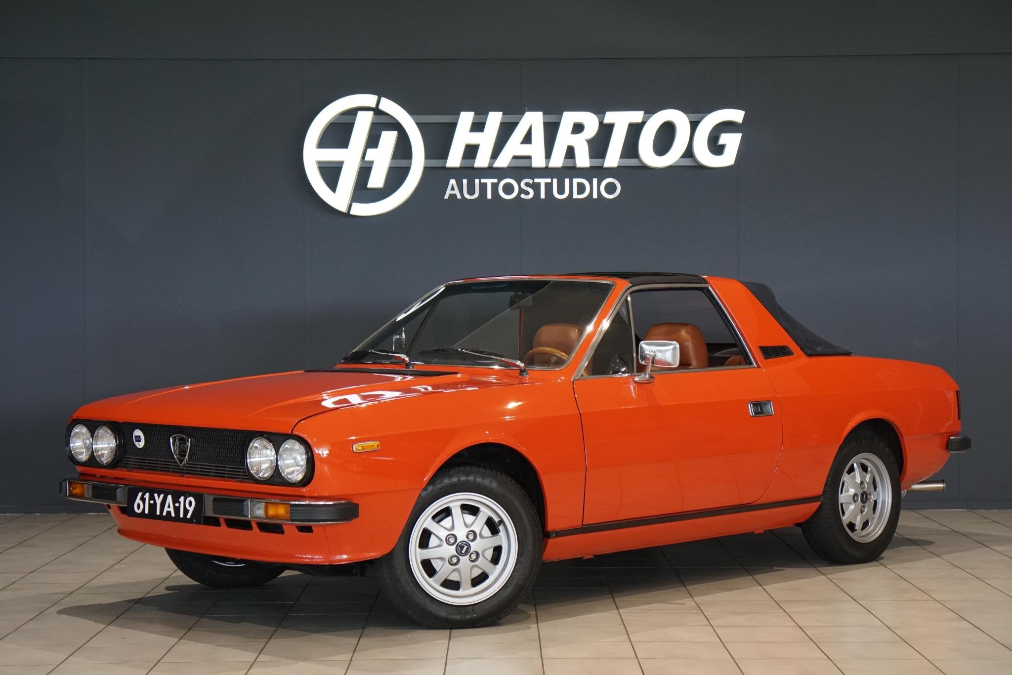 Lancia Beta 2000 CARBURATIE TARGA, Auto's, Voorwielaandrijving, Stof, Cabriolet, 116 pk