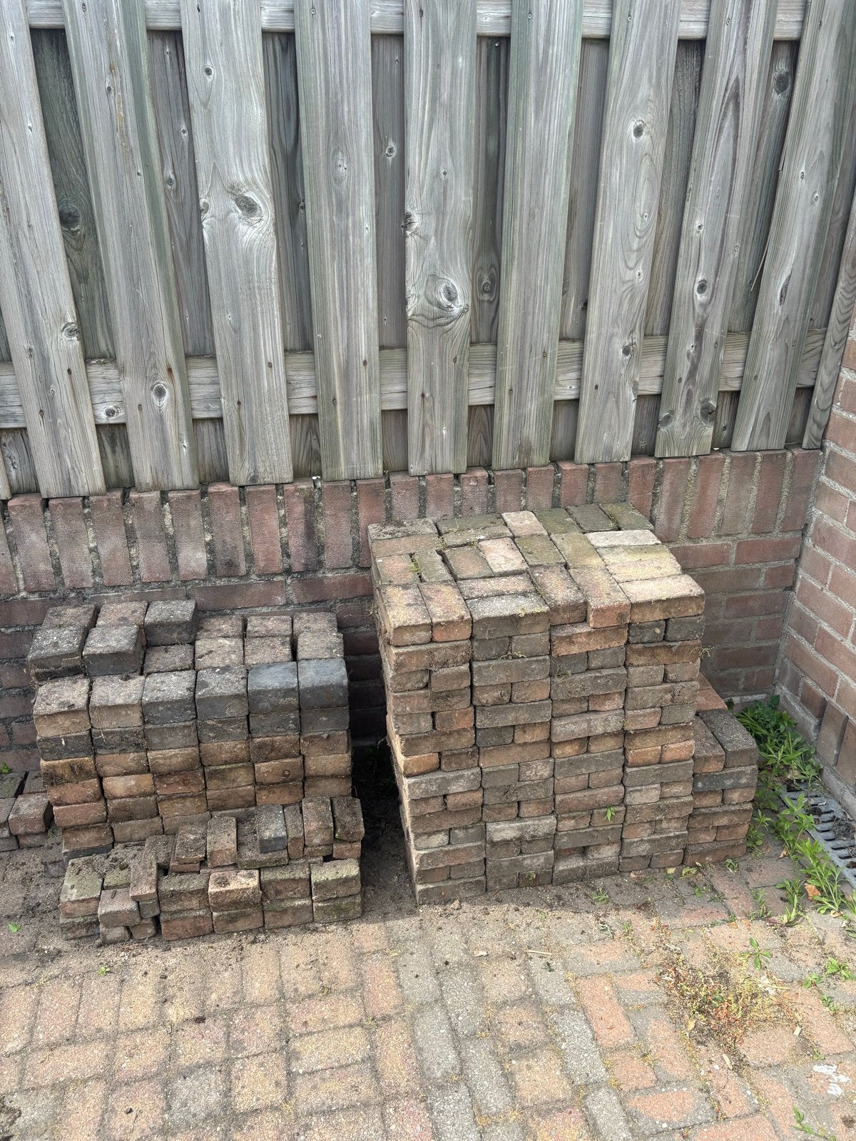 Gratis Tuintegels Zelf Afhalen: 15x7 cm, Tuin en Terras, Tegels en Klinkers, Ophalen, Gebruikt, Klinkers, Minder dan 5 m²