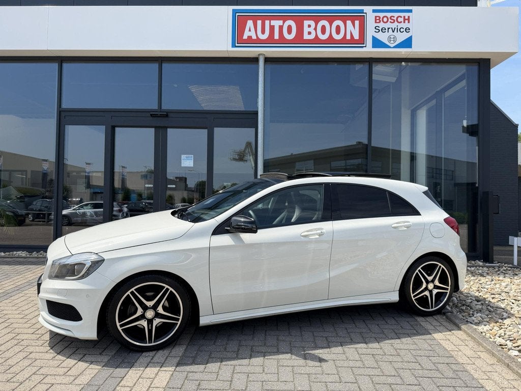 Mercedes-Benz A-klasse 180 122PK AMG NIGHT EDITION AUTOMAAT, Auto's, Gebruikt, 4 cilinders, 19 km/l, 695 kg