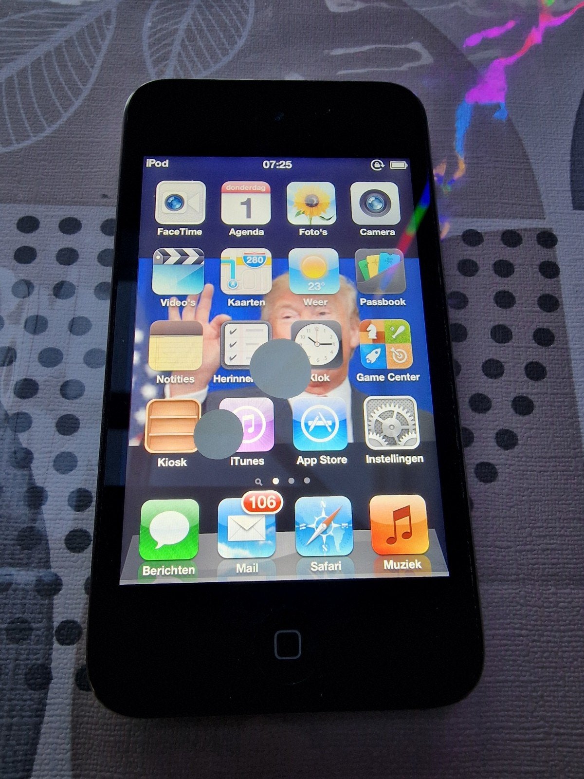 Apple iPod Touch 16GB, Gebruikt, Touch, Zwart, Ophalen of Verzenden