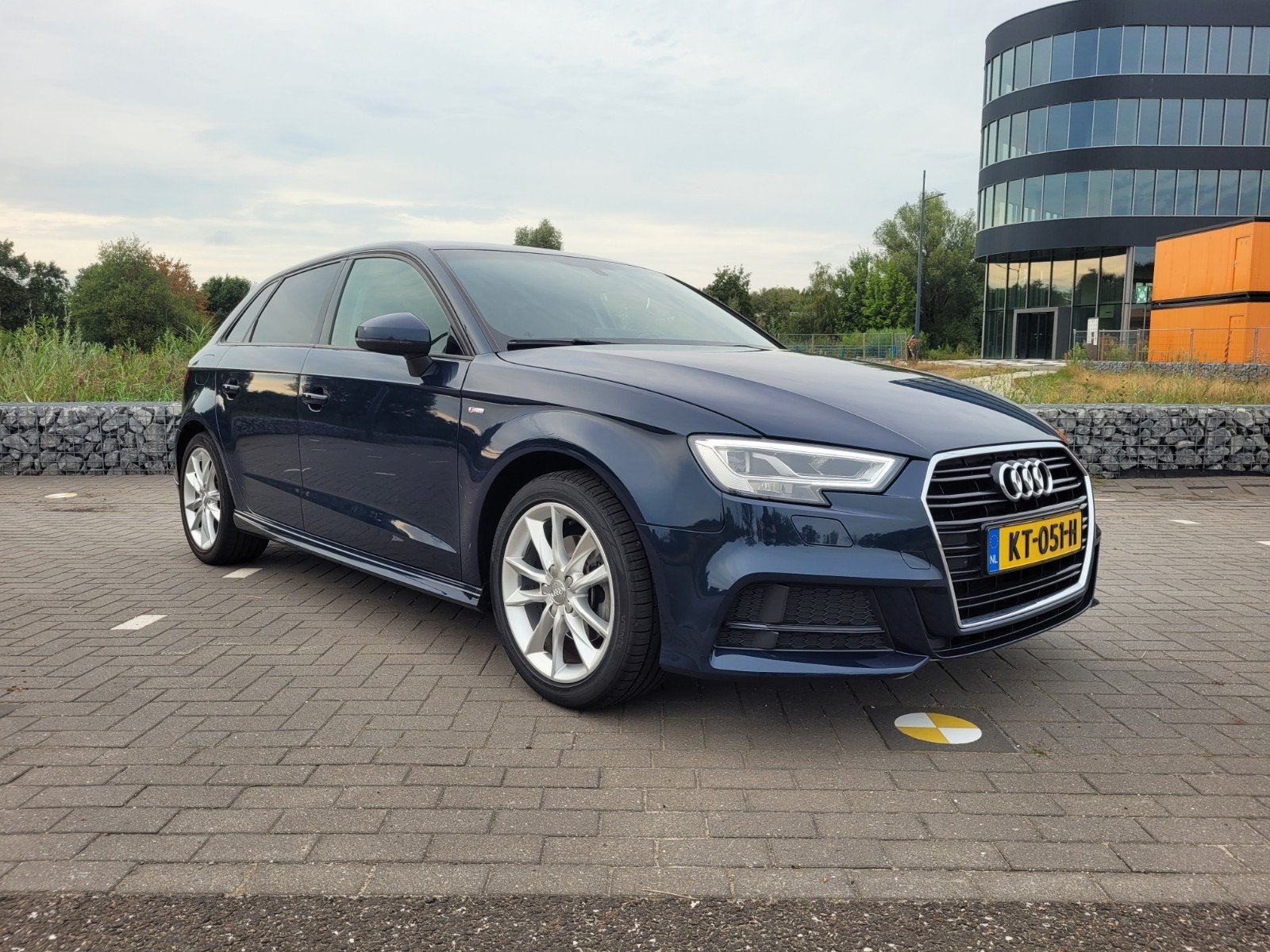 Audi A3 1.0 TFSI Sport Lease Edition S-Line extrieur, Auto's, Stof, Zwart, Blauw, 620 kg