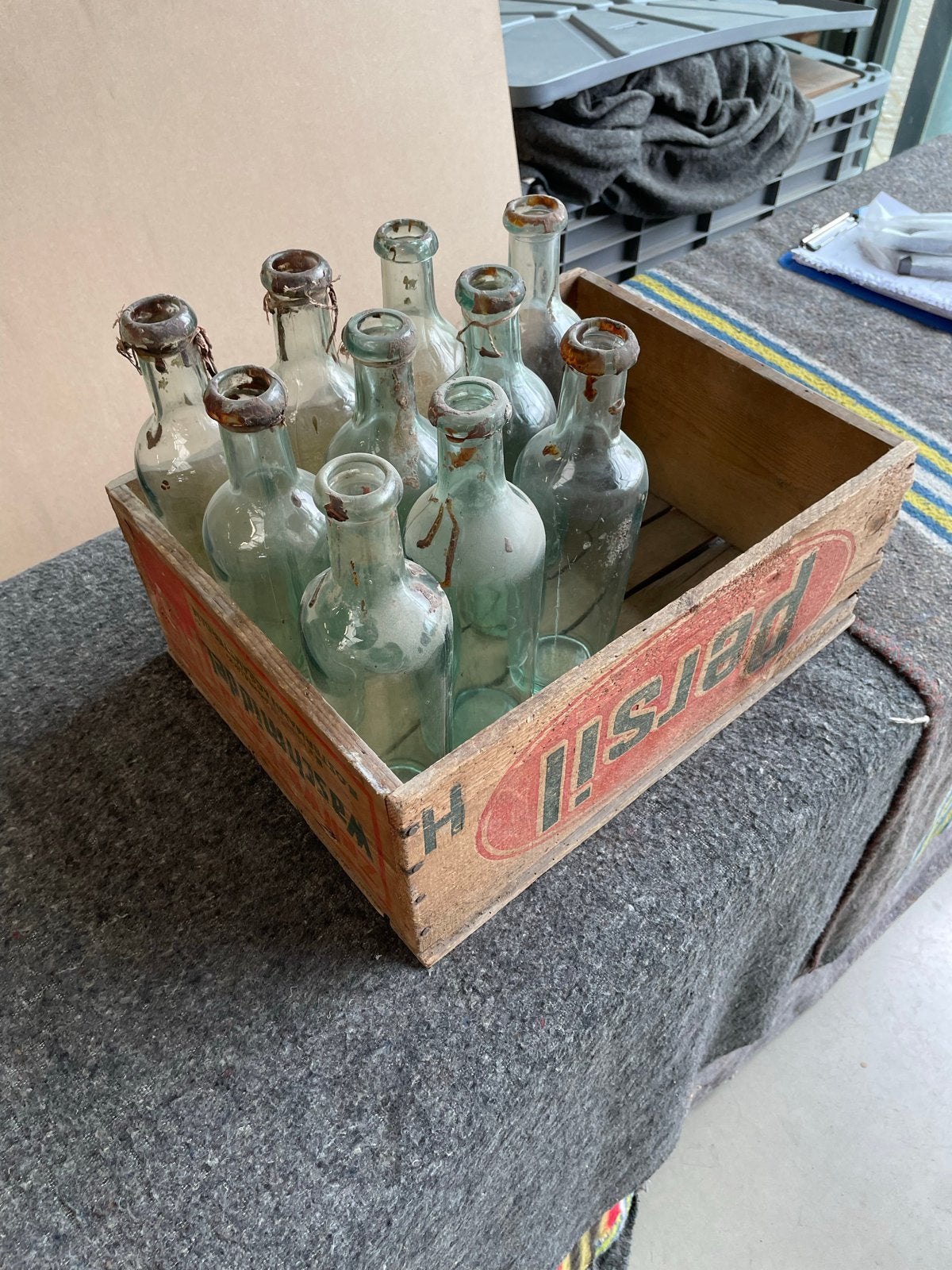 Vintage Persil Houten Krat met Antieke Flessen, Ophalen