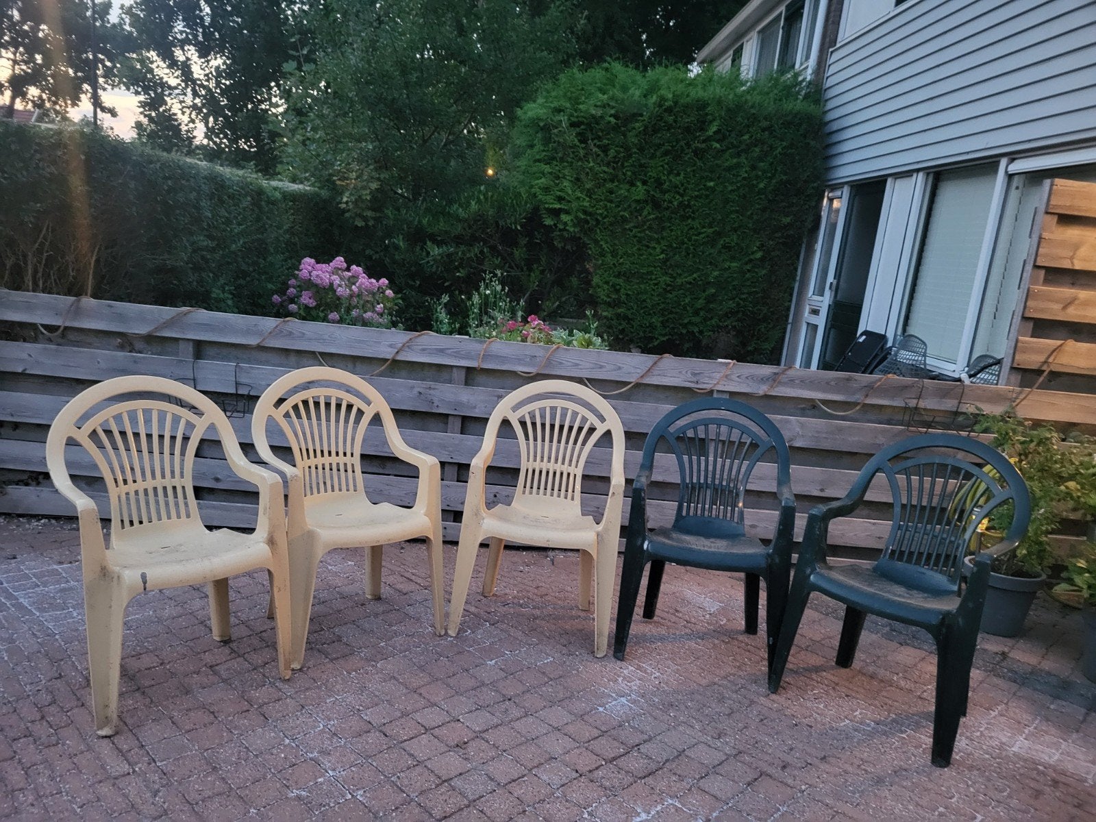 5 Aquarius tuinstoelen, stapelbaar, kunststof, Ophalen, Gebruikt, Kunststof, Stapelbaar