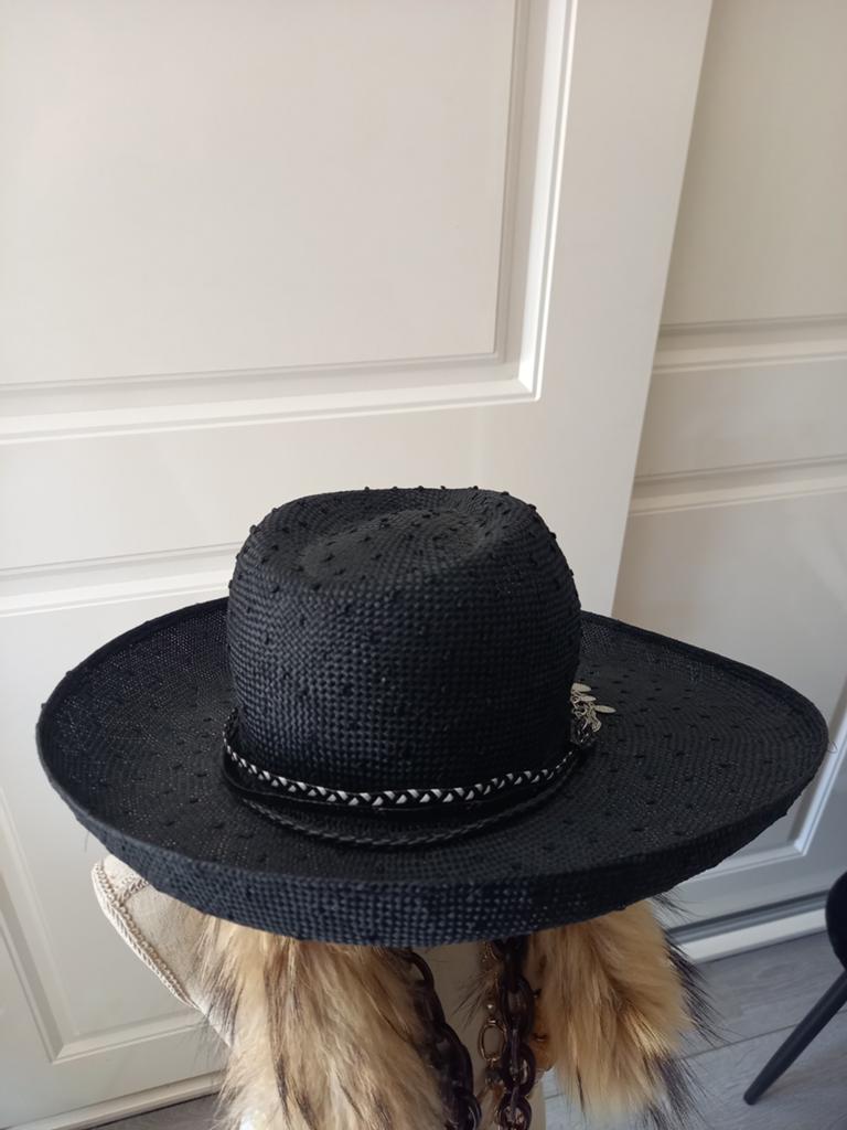 Dameshoed zwart, Kleding | Dames, Hoeden en Petten, Ophalen of Verzenden, Zo goed als nieuw