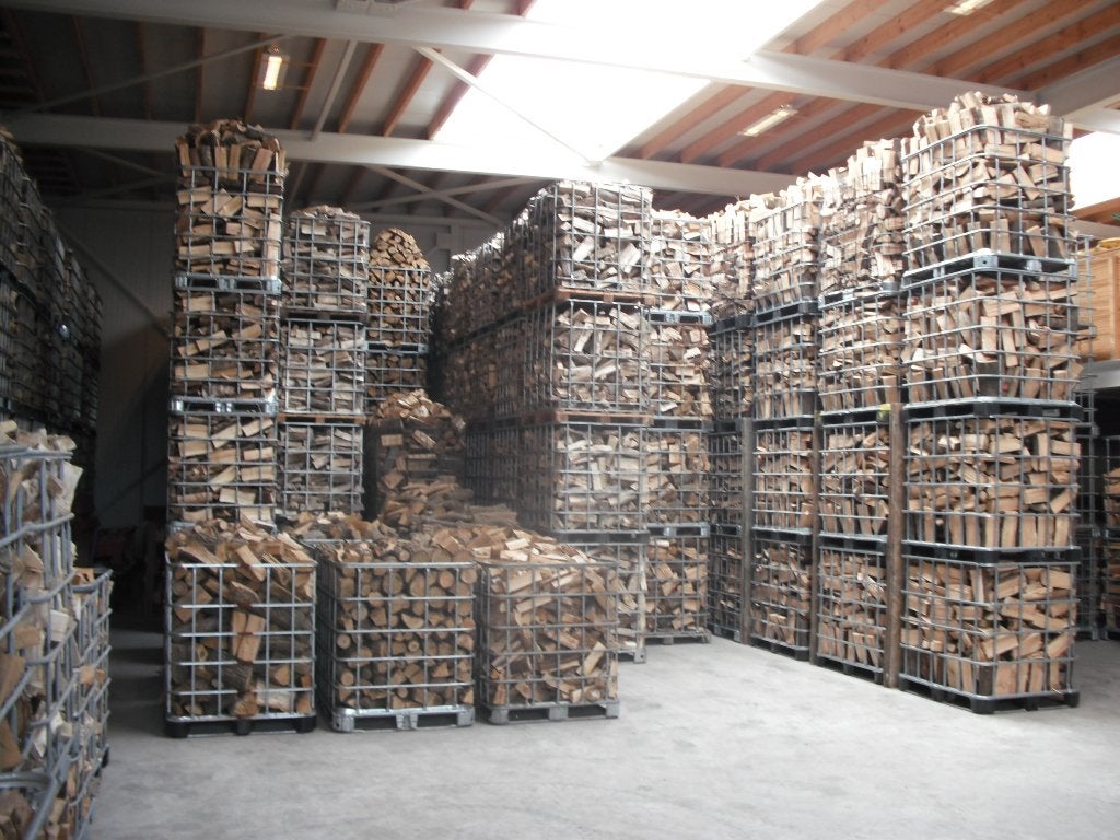 Brandhout droog ESSEN € 150,= voor 1,2  m3  (125,=  per m3), Tuin en Terras, 6 m³ of meer, Ophalen, Essenhout, Blokken