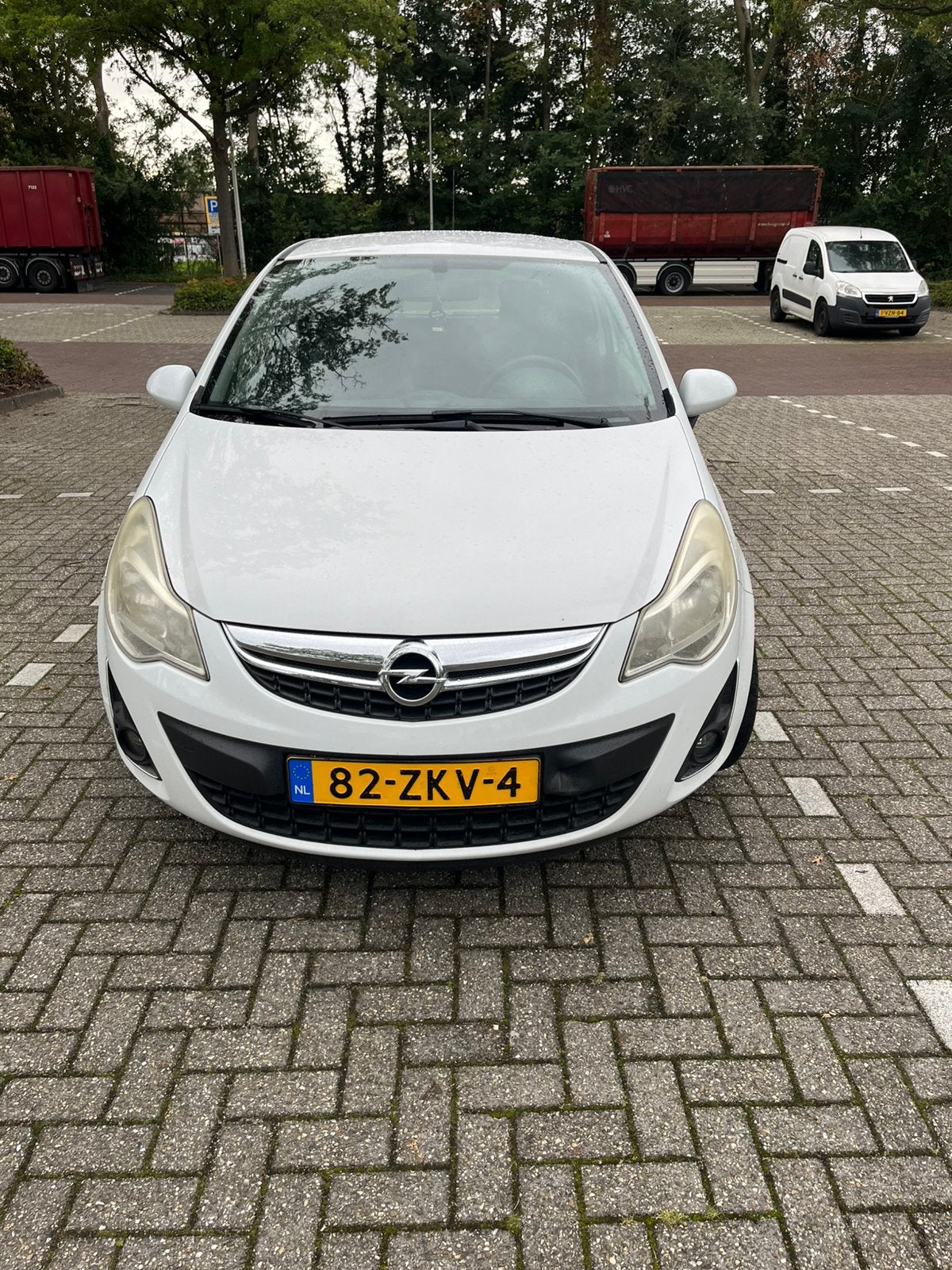 Opel Corsa 1.2 16V LPG 3D 2012 Wit, Auto's, Voorwielaandrijving, 83 pk, 4 cilinders, 1229 cc