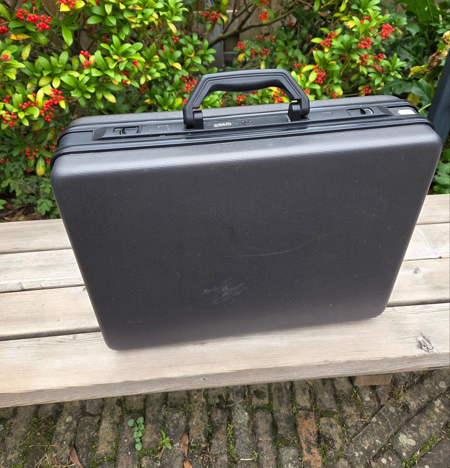 Attache koffer. Merk Dario., Ophalen, Hard kunststof, Minder dan 50 cm, 45 tot 55 cm