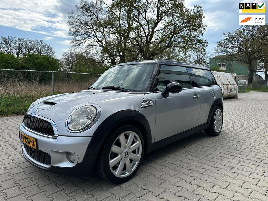 Mini Mini Clubman 1.6 C S CHILI 2X PANORAMA FULL, Auto's, Mini, Voorwielaandrijving, Gebruikt, 4 cilinders, 4 stoelen